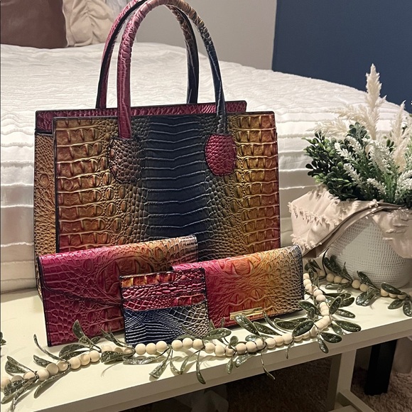 Handbags - Elegant Multicolor Crocodile-Embossed Tote Bag